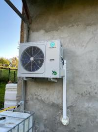 Installation photovoltaïques et pompe à chaleur Air/Eau à Miribel les échelles 